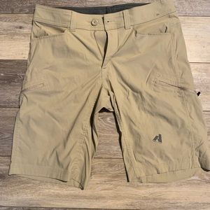 Eddie Bauer Khaki Shorts - Nylon Excellent condition
